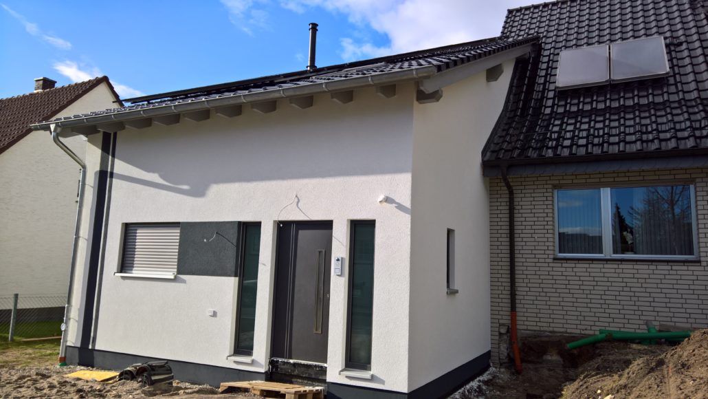 Moderner Holzanbau